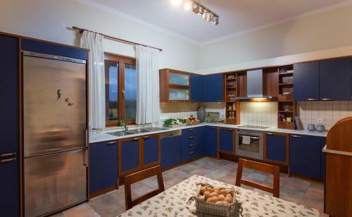 Aneli Luxury Villas-villa Anastasia
