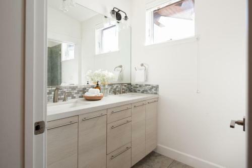 Valmont Trail - Quartz