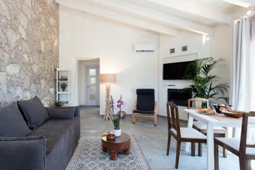 Apartamento Iliopetra House