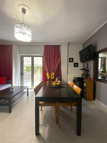 Onar Luxury Living