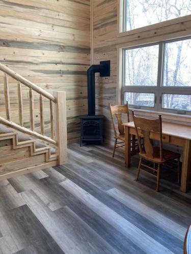 Cottonwood Cove Guest Ranch