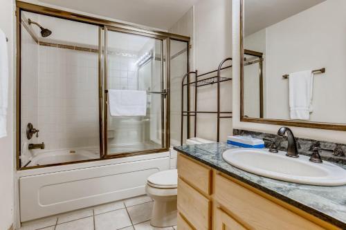 Corral At Breckenridge 207s Heron Condo A Spacious Great Location