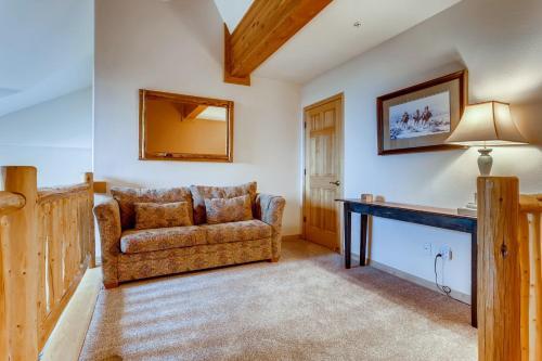 Corral At Breckenridge 207s Heron Condo A Spacious Great Location