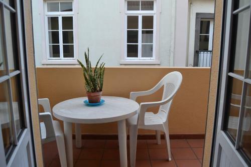 Central Studio In Funchal 3n