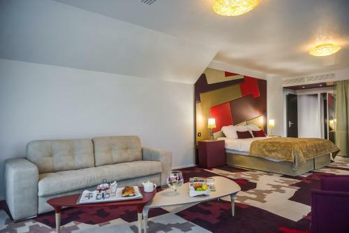Hotel H�tel La Ferri�re