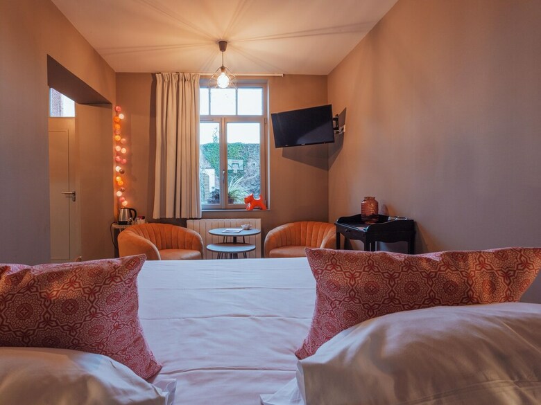 Hostal Plumes & Coton
