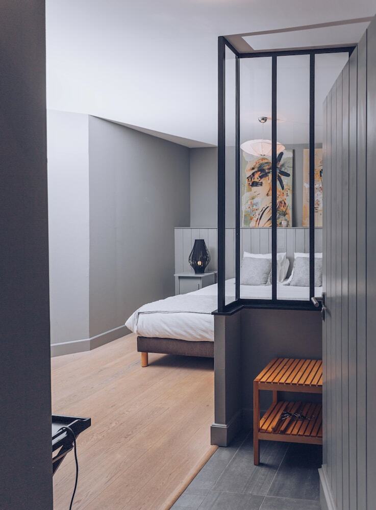 Hostal Plumes & Coton