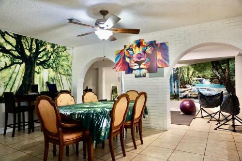 Ukiyo Hostel- Fort Lauderdale Escape