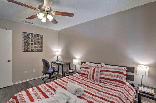 Peaceful Largo Townhome With Screened-in Patio!