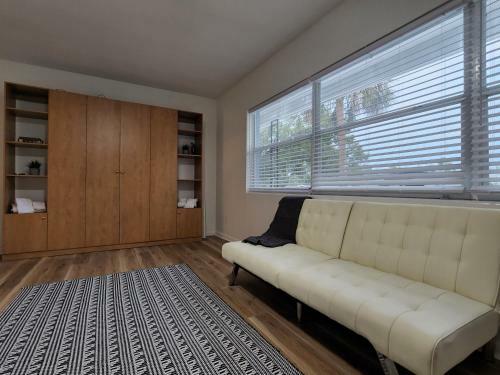Large Family Home In Largo, Close To Beaches