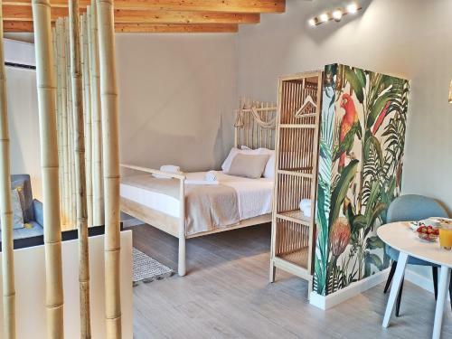 Villa Sea & Cliff Luxury Suites By Corfuescapes