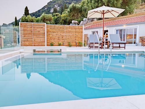Villa Sea & Cliff Luxury Suites By Corfuescapes