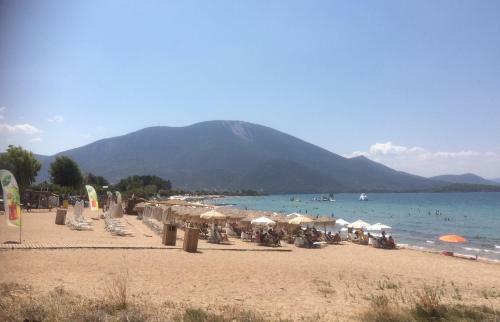 Seaside Villa In Alikes, Chalkida