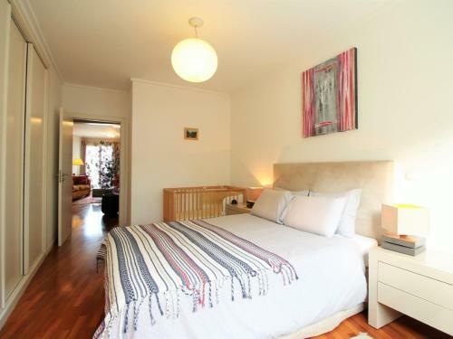 Amelia Apartment