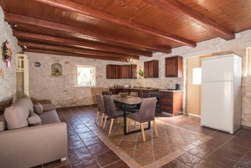 Apartamento Elianthos Luxury Villa