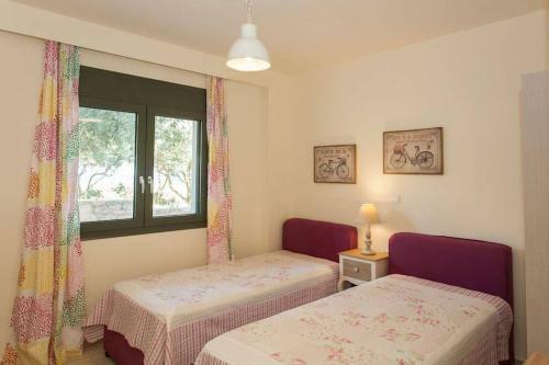 Olive Tree Farm 200m From The Beach