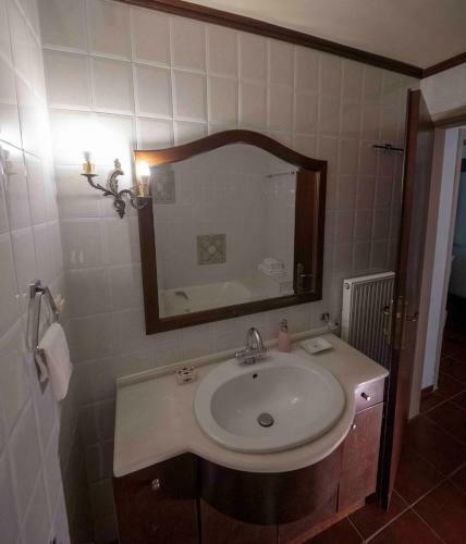 Helidona ~ Traditional Cretan Villa