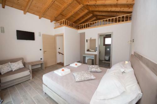 Bed & Breakfast Erikousa Palace Double Suites