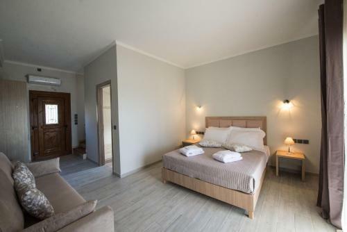 Bed & Breakfast Erikousa Palace Double Suites