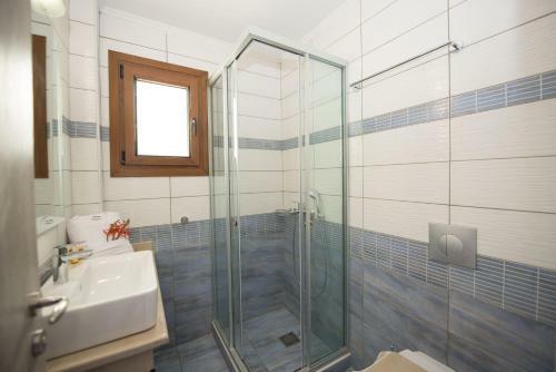 Bed & Breakfast Erikousa Palace Suites & Studios