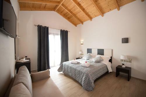 Bed & Breakfast Erikousa Palace Suites & Studios