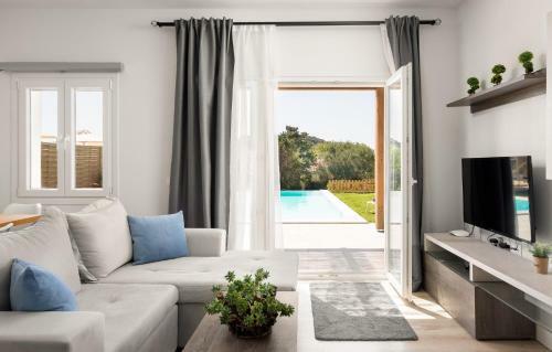 Reiki Villas & Apartments