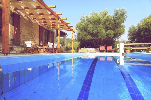 Villa Mystique