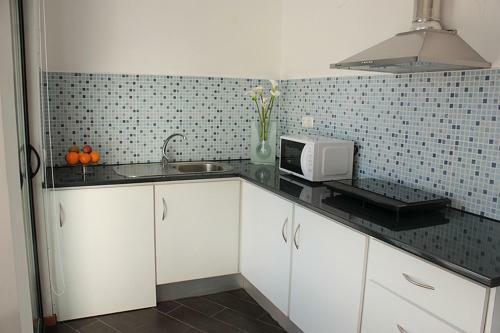 Faial Marina Apartments 1