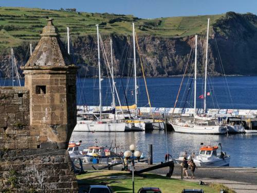 Faial Marina Apartments 1
