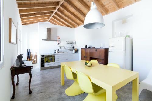 Apartamento Ba�a Das Caldeirinhas