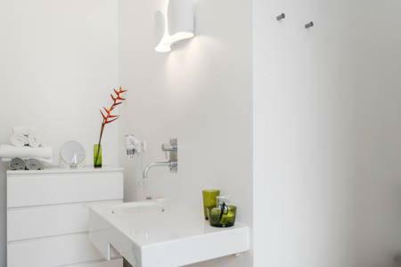 Apartamento Ba�a Das Caldeirinhas