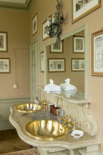 Hostal Chateau De Pont-rilly