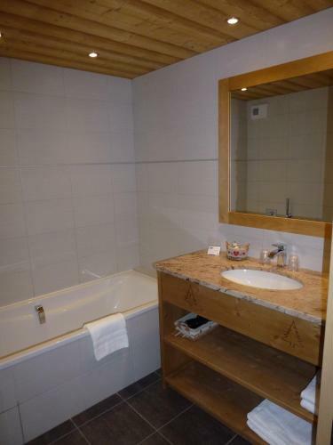 Hotel H�tel Restaurant "les Sapins" Wellness & Gourmet