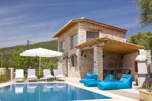 Villa Dell Mar Stone House