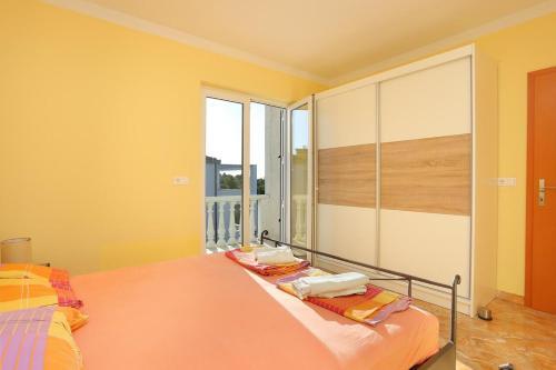 Apartments With A Parking Space Seget Vranjica, Trogir - 18138