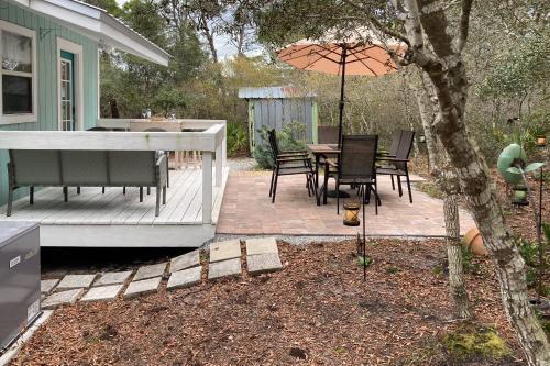 Twin Palms Cottage In Blue Mountain Beach