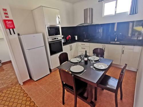 Casa Dos Av�s Apartments With Pool In Funchal