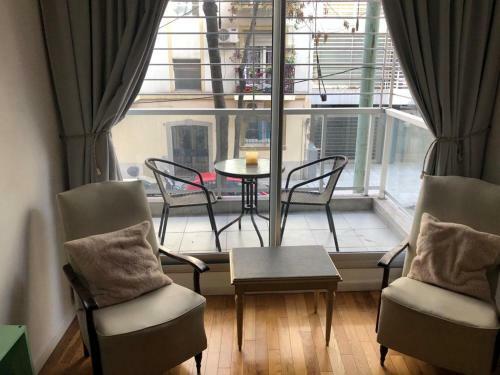 Cozy Apartment In Nu�ez