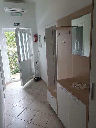 Apartments Jerkovi?-3bd