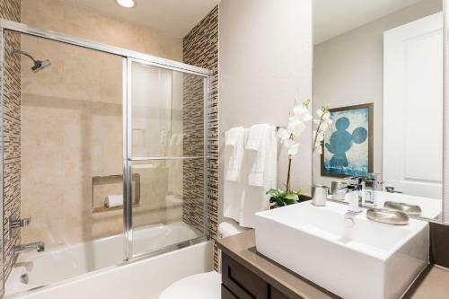 3 Br 3 Ba Luxury Villa 5 Min To Disneyworld Bbq