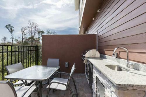 3 Br 3 Ba Luxury Villa 5 Min To Disneyworld Bbq
