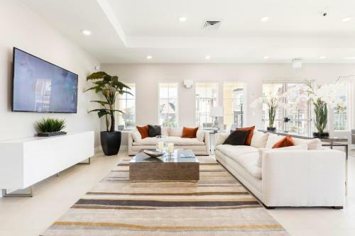 3 Br 3 Ba Luxury Villa 5 Min To Disneyworld Bbq