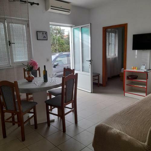 Apartmani Ola