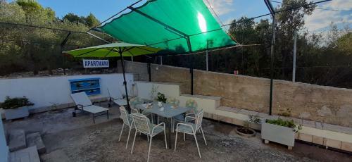 Apartmani Ola