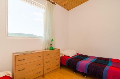 Apartments Sutvid