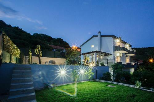 Villa Holiday Cottage Kokic