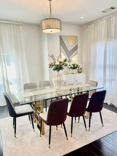 Villa Luxurious Home In North Buckhead Close To Downtown