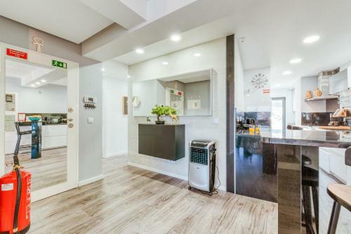 Rym Apartment - Madalenas