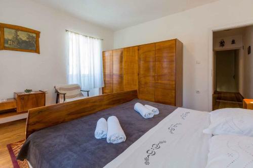 Holiday Home In Drivenik 39097