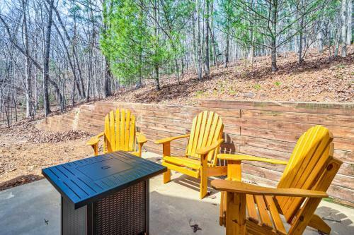 Deer Run Hillside Retreat